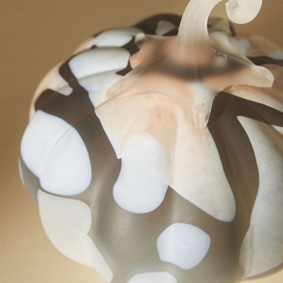 NWT Anthropologie Cheena Mini Decorative Glass Pumpkin - Picture 3 of 3